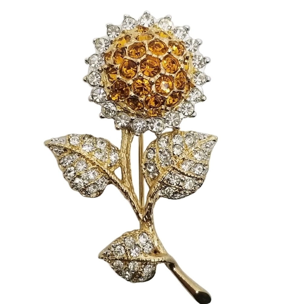 ROMAN CO. VINTAGE GOLDTONE FLOWER BROOCH WITH ORANGE & WHITE RHINESTONES